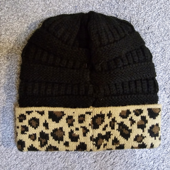 CC Animal Print and Black Stocking Cap EUC - Picture 2 of 6